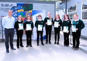 Lán-Tinreamh Ar Feadh Na Bliana 